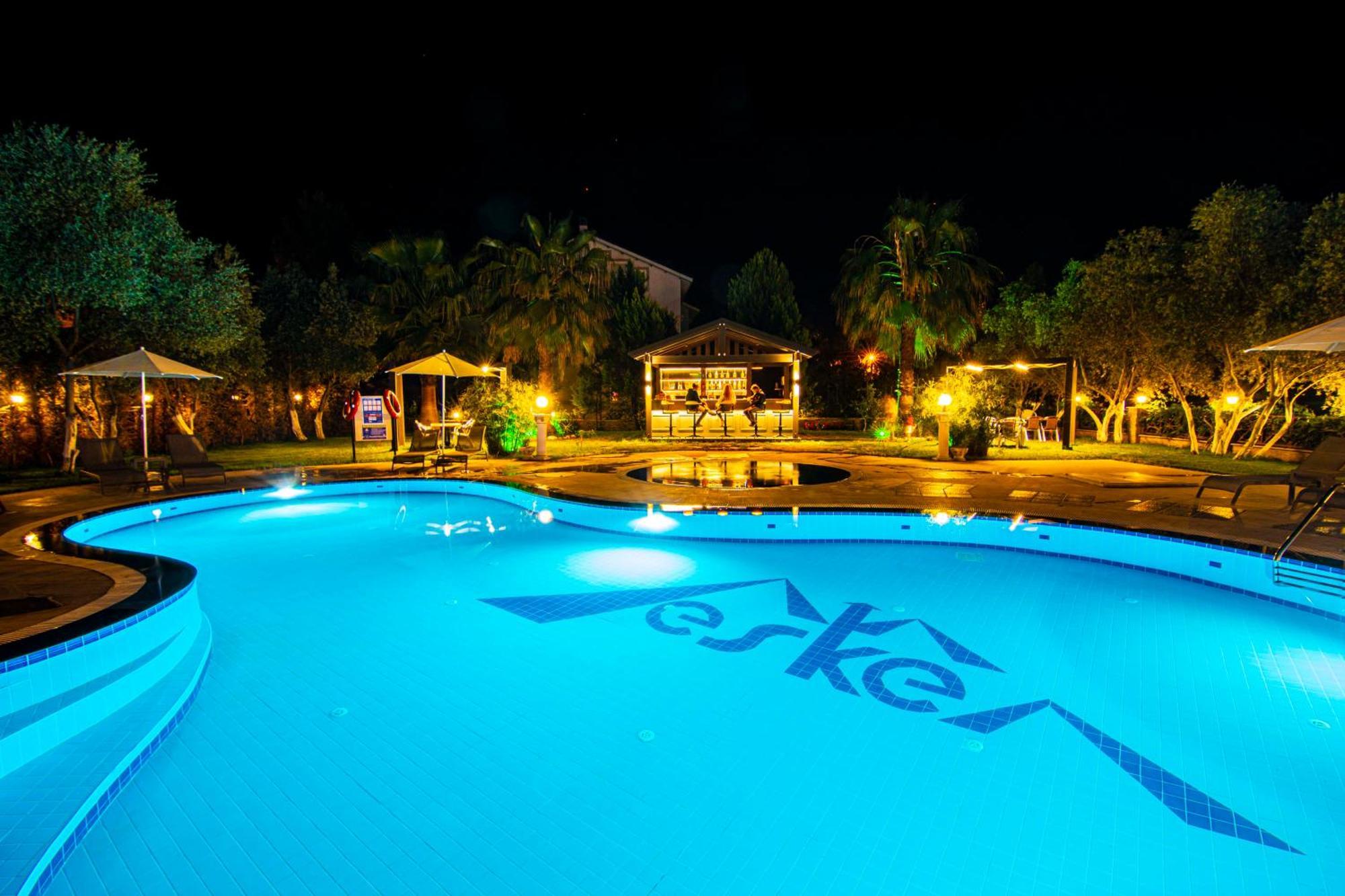 Mesken Inn Hotel ギョジェク エクステリア 写真